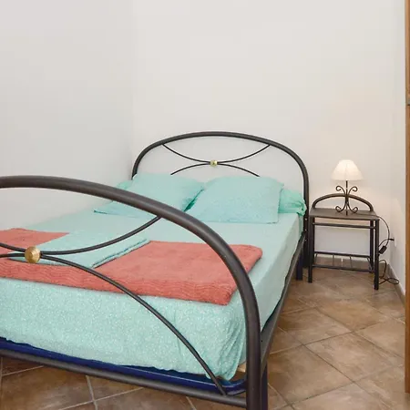 Awesome In Maria Poggio * Santa-Maria-Poggio (Corsica)