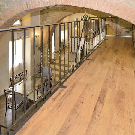 Σπίτι διακοπών Awesome In Maria Poggio *