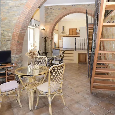 In Maria Poggio Prázdninový dům Santa-Maria-Poggio (Corsica)