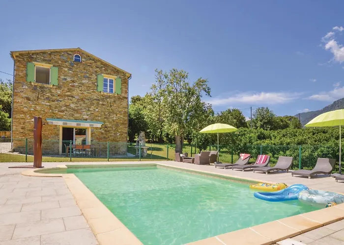 Awesome In Maria Poggio