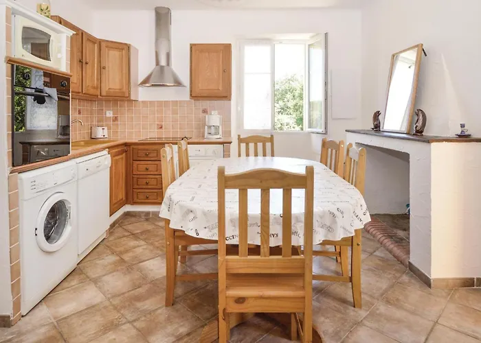 Casa vacanze Awesome In Maria Poggio *